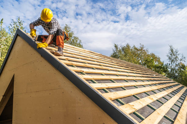 Best Storm Damage Roof Repair  in River Hills, WI